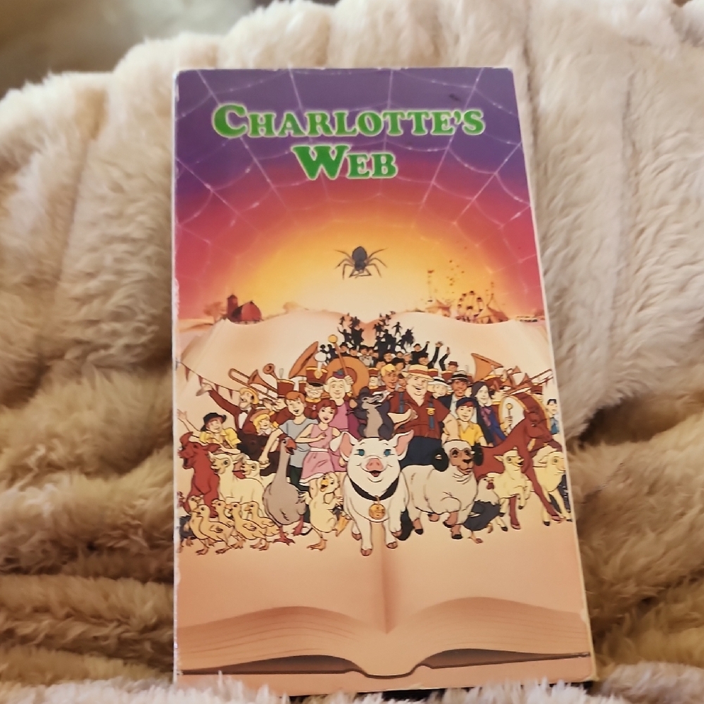 Charlottes Web (VHS, 1996) 1972 Cartoon, Slipcase, Debbie Reynolds, Wilbur, Farm